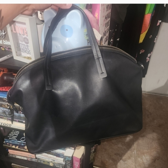 VERY RARE VINTAGE BETSEY JOHNSON SKULL SATCHEL - Picture 10 of 10